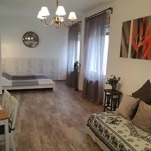 budapest-center-apartment.inbudapesthotels.com/